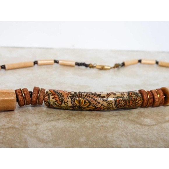 Vintage Glazed Bead Floral Choker Necklace , Hand Painted , 15 1/2 Inch - Picture 2 of 6